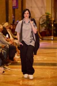 REUTILIZAR ES RESISTIR: EL DENIM NO MUERE, SE TRANSFORMA