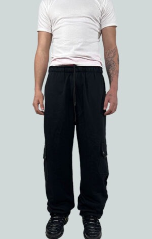 Pantalones cargo plush North Point de estilo urban streetwear con tejido fleece suave y estética skate hip hop
