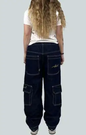 Pantalones baggy North Point Street Denim de estilo urban streetwear con inspiración skate hip hop y estética alternativa