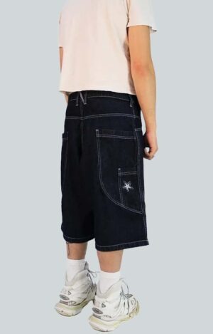 North Point Scratch baggy shorts urban streetwear de alto gramaje con estética graffiti skate hip hop y estilo alternativo