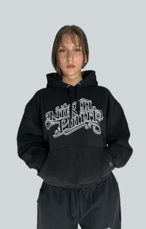 Sudadera hoodie North Point Gothic Ond oversize urban streetwear de alto gramaje con estética graffiti skate hip hop y estilo alternativo