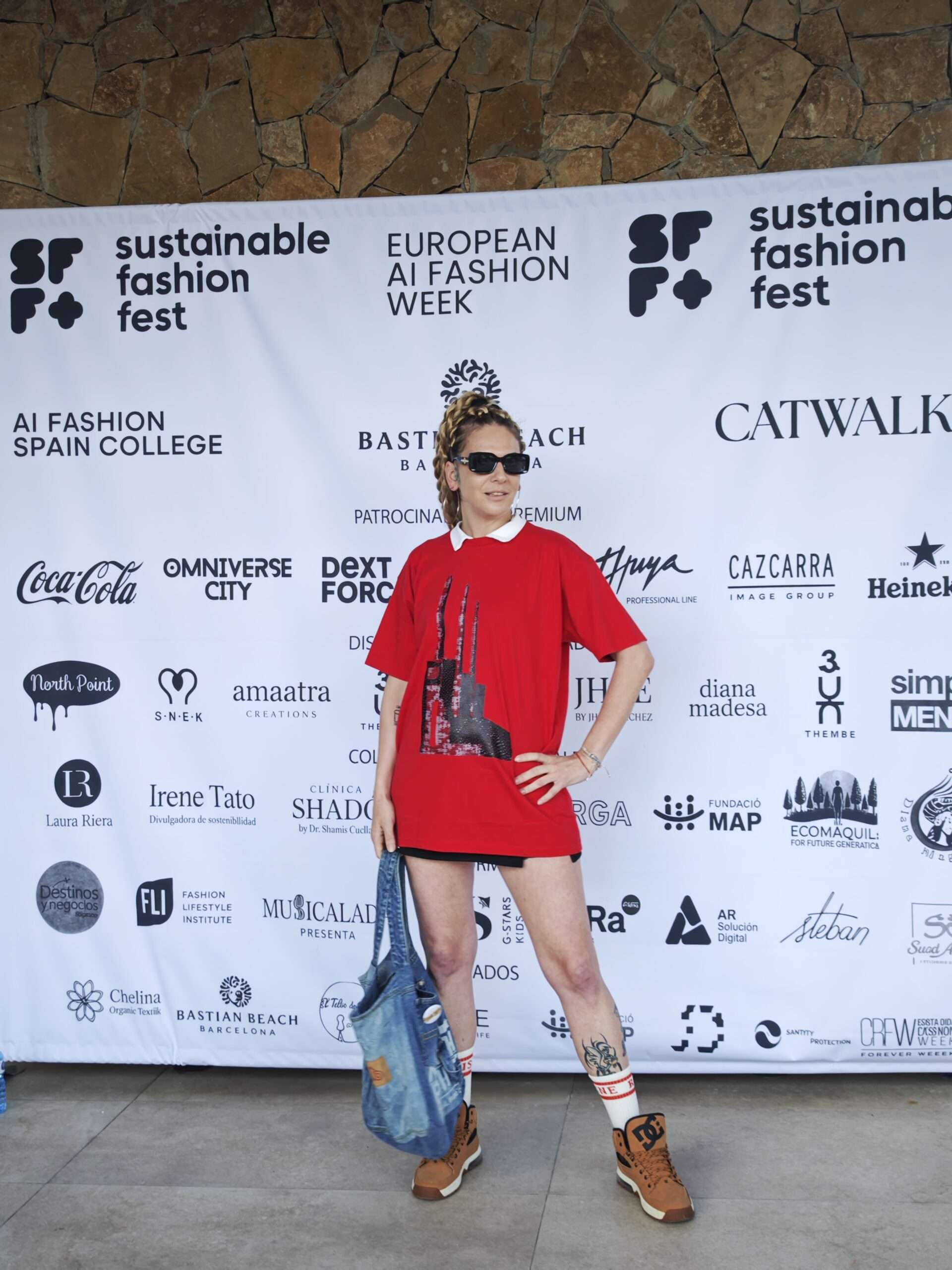 North Point Wear impacto visual desfile